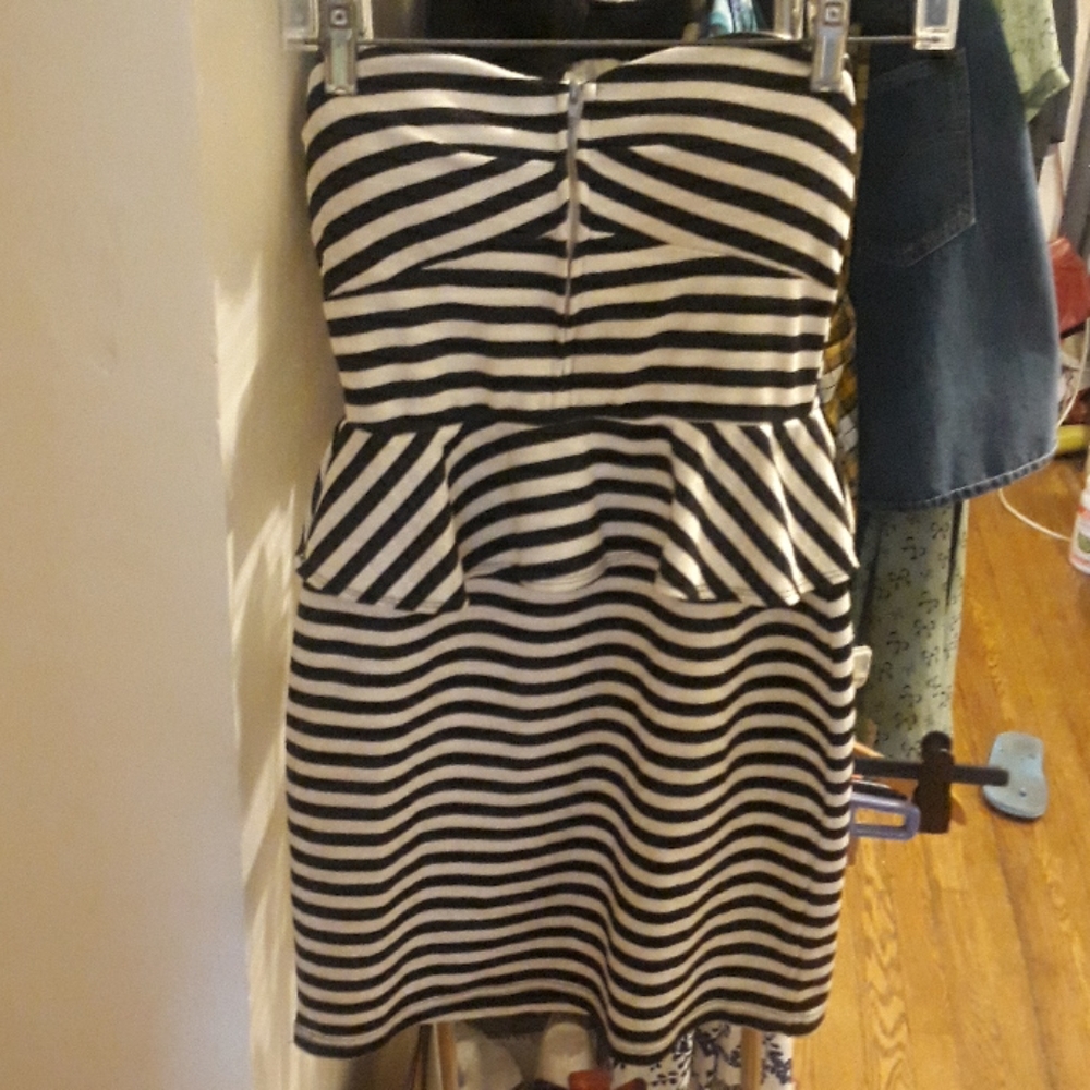 Black and white strapless dress with peplum!